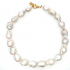 18k Yellow Gold White Pearl Necklace