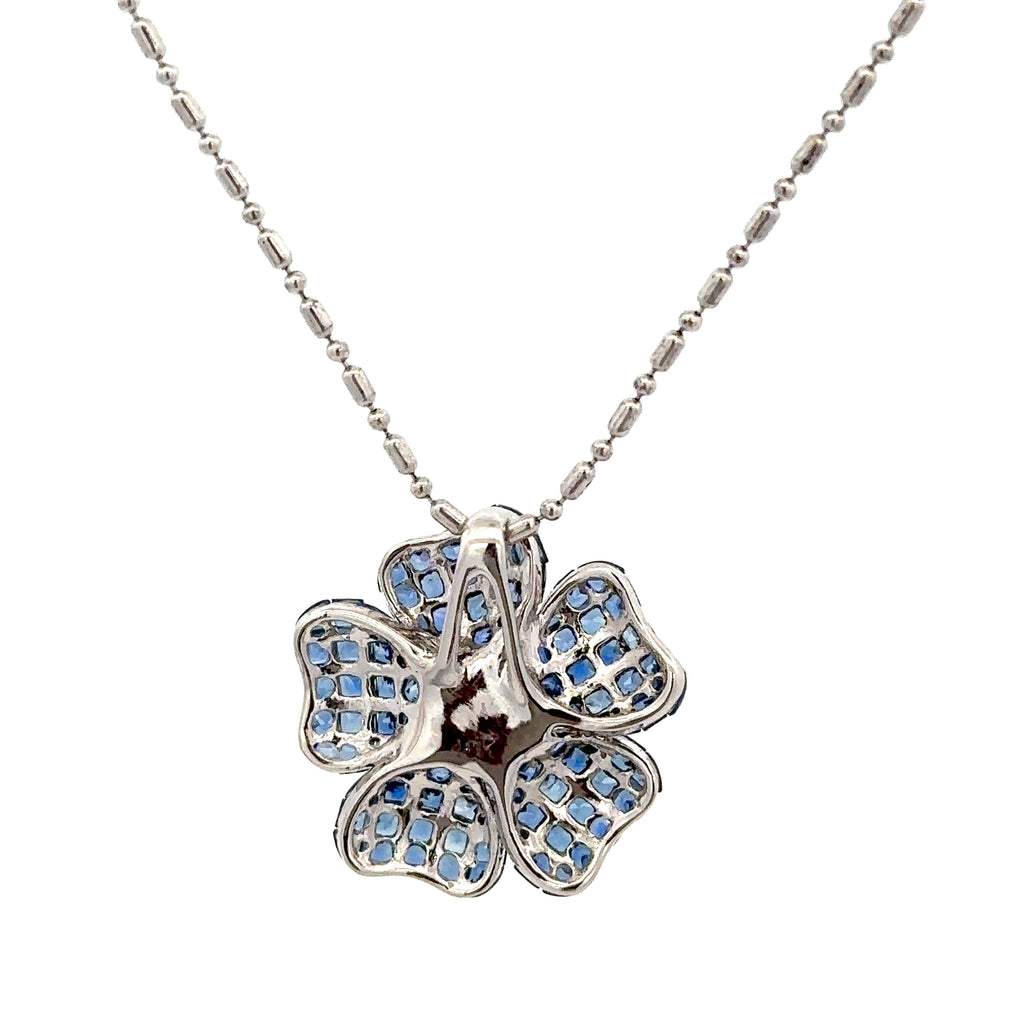 18k White Gold Sapphire & White Diamonds Pendants