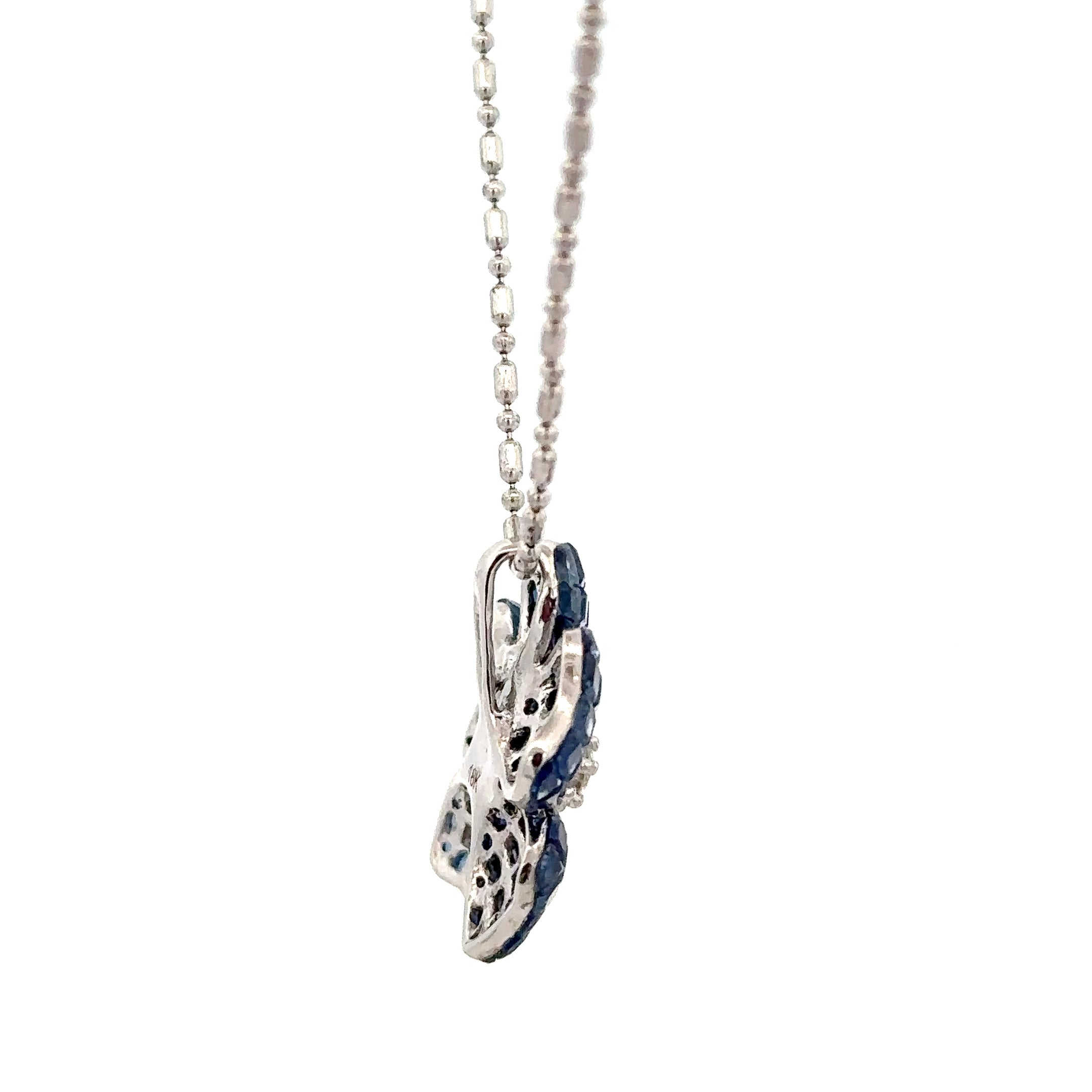 18k White Gold Sapphire & White Diamonds Pendants