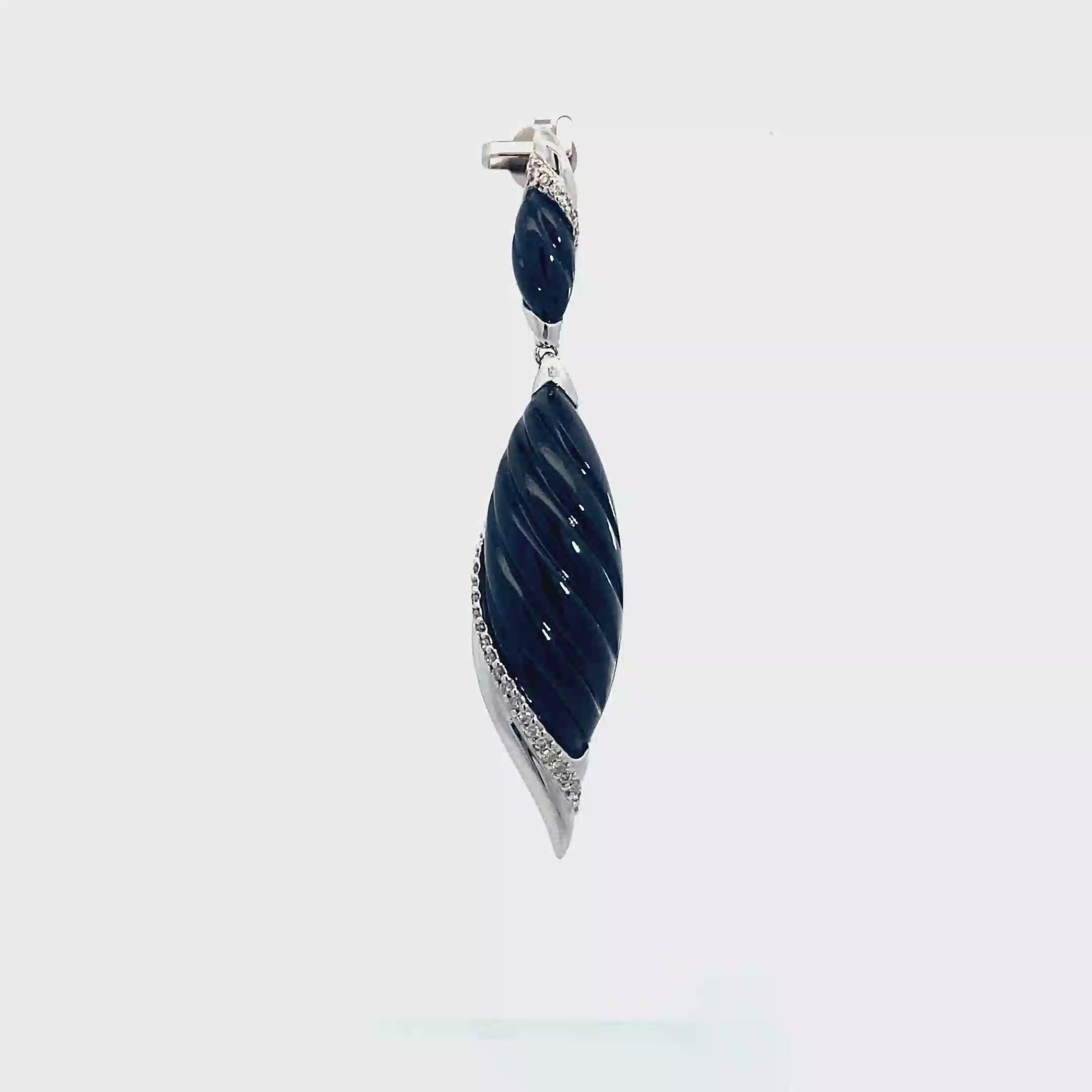 18k White Gold Black Onyx & White Diamonds Pendant