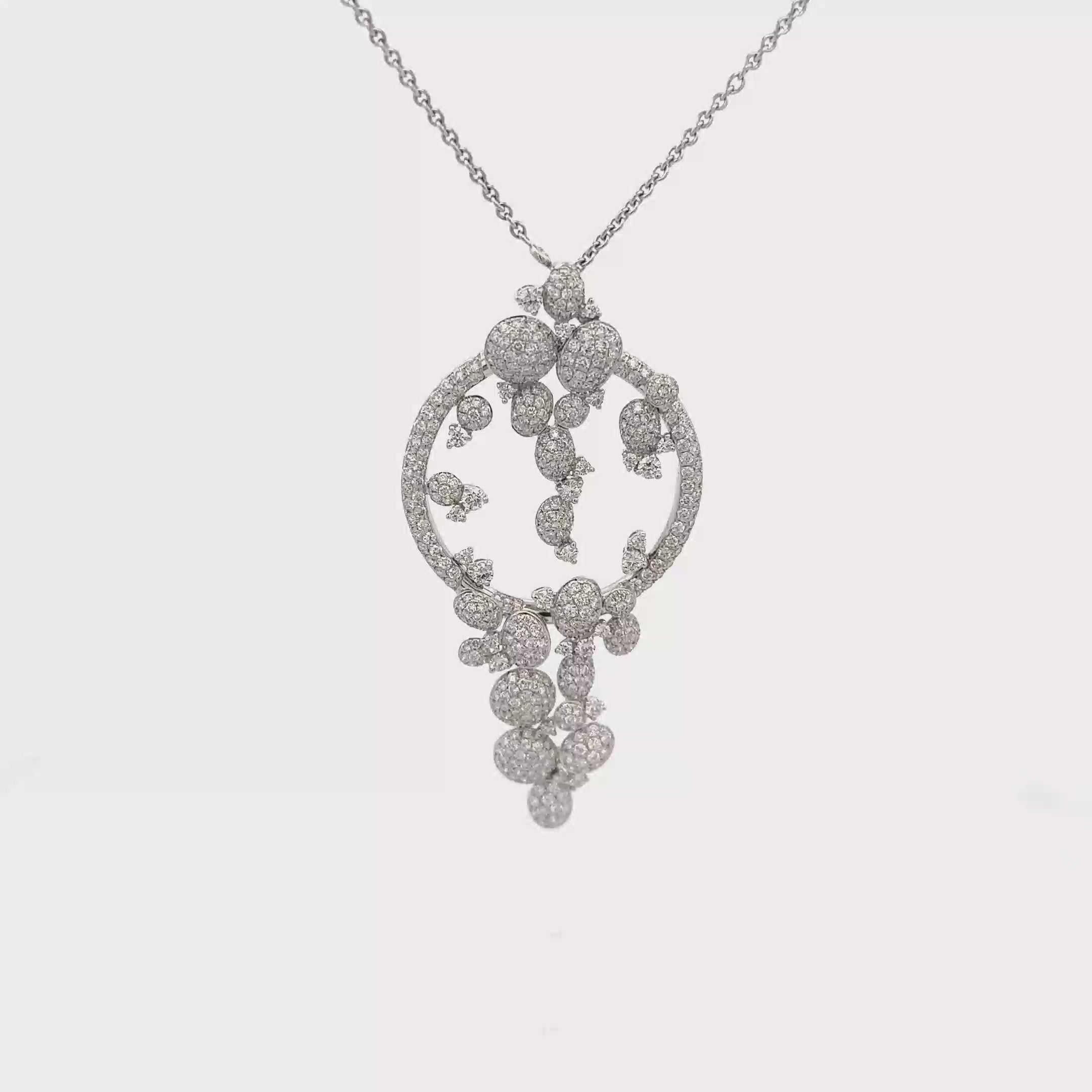 18k White Gold White Diamonds Pendant