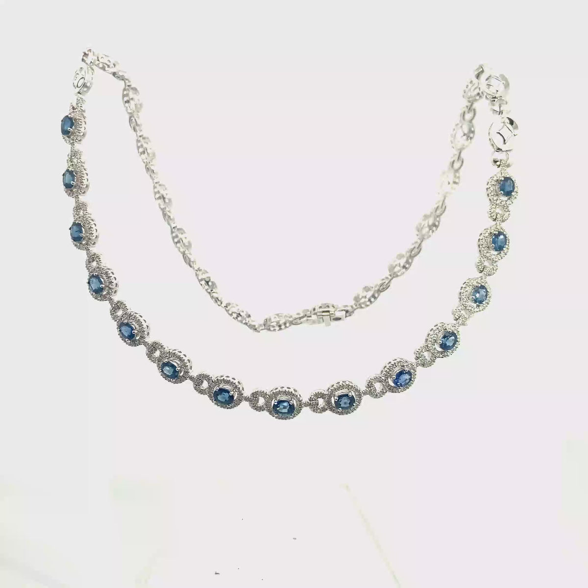 18 K White Gold Necklace with Natural Blue Sapphire & White Diamond