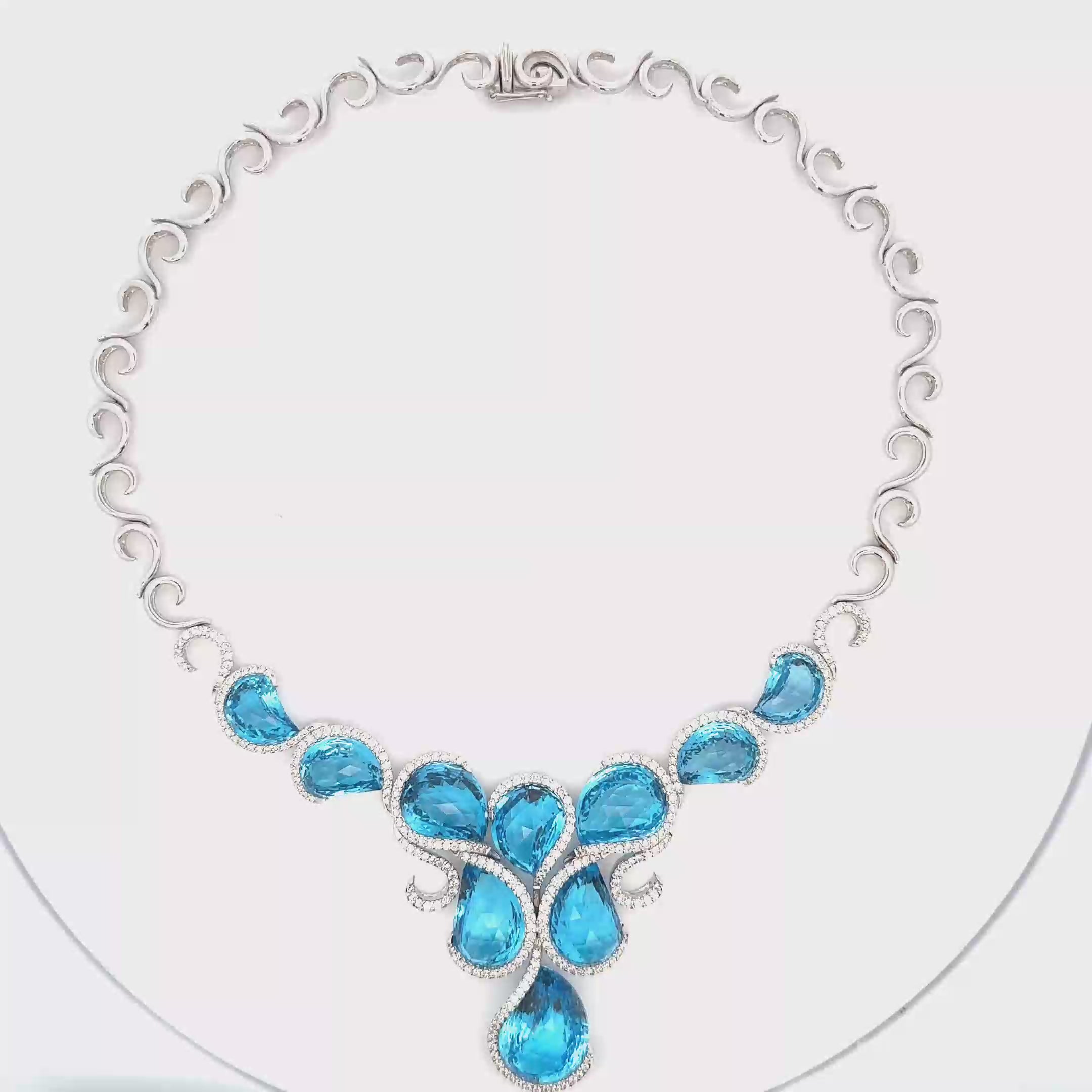 18k White Gold Swiss Blue & White Diamonds Neckace