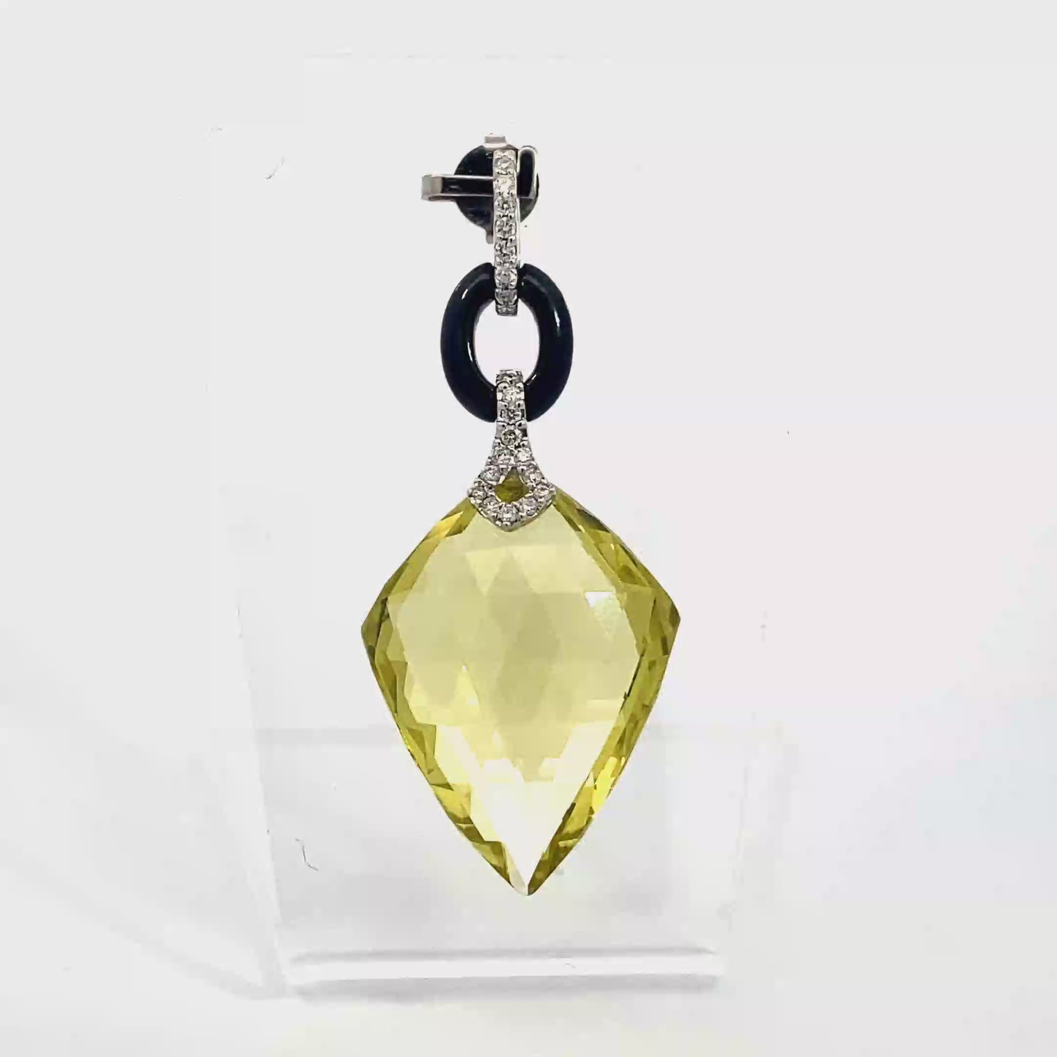18k White Gold Onyx & Lemon White Diamonds Pendant