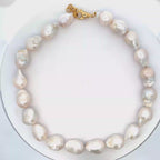 18k Yellow Gold White Pearl Necklace
