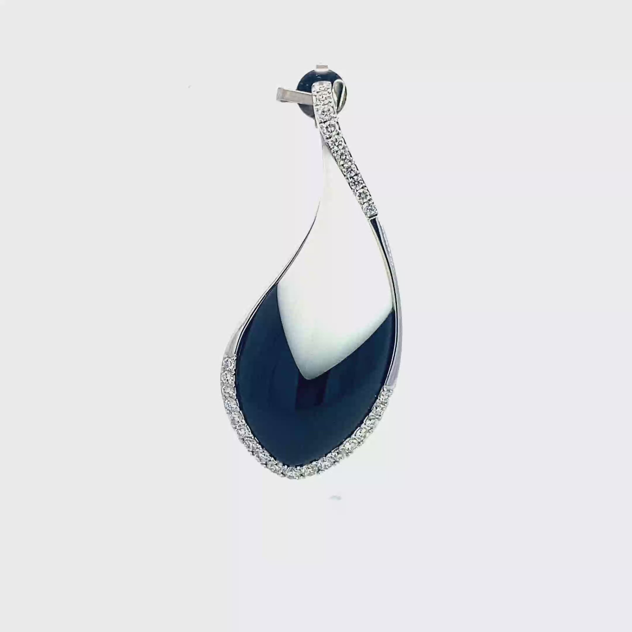 18k White Gold White Onyx & Black Onyx White Diamonds Pendant