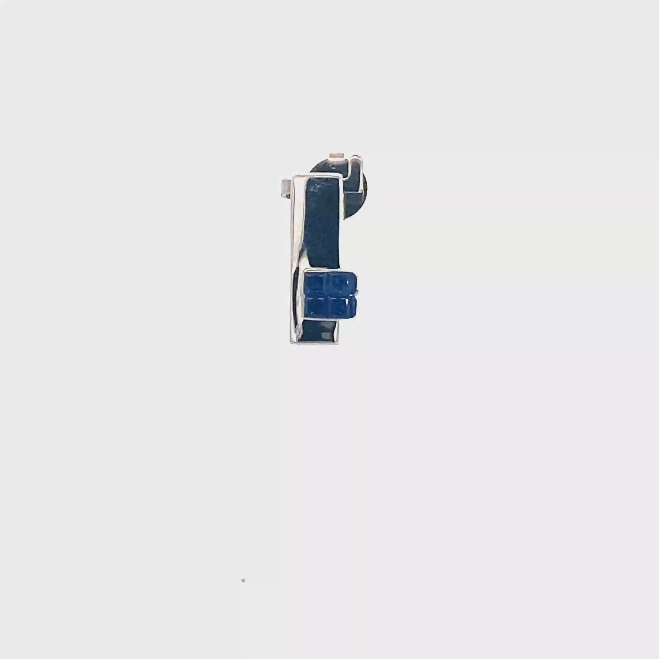 18k White Gold Sapphire Pendant
