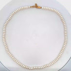 18k Yellow Gold White Pearl Necklace